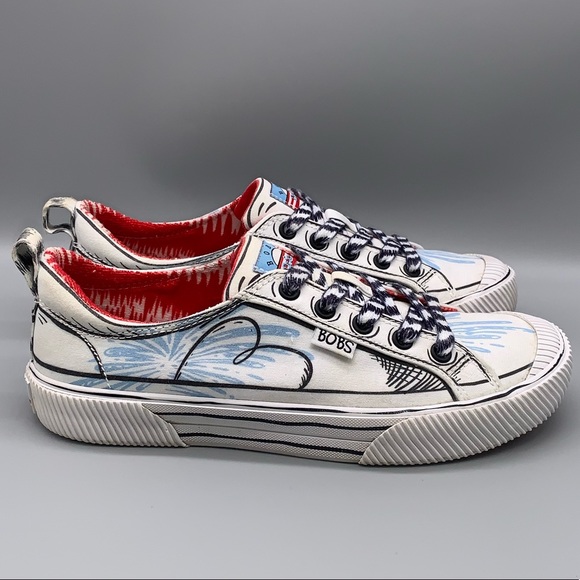 BOBS from Skechers Shoes - Skechers Women's Bobs Dr. Suess Memory Foam Lace Up Shoes   -   Size:  7